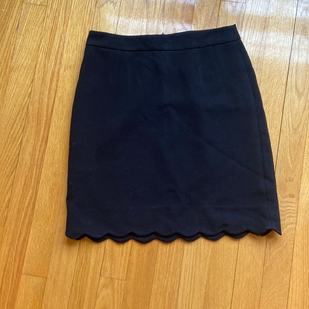 Loft 00P black skirt